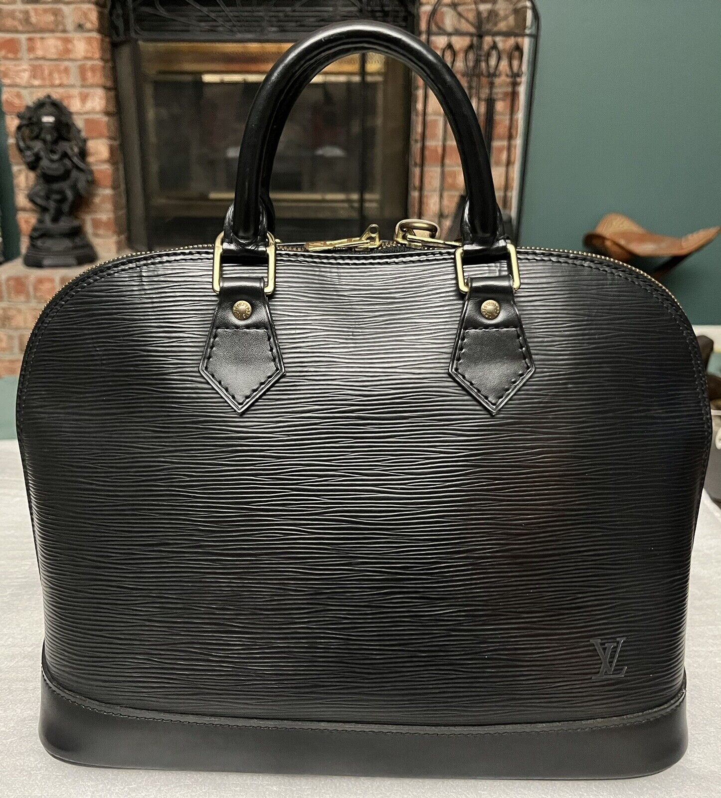 Louis Vuitton Alma PM Bag