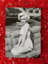 💋💋 Iconic MARILYN MONROE Postcard - New! - Frame Her! Great Gift! 💋💋