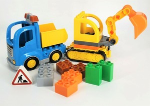 truck and tracked excavator duplo