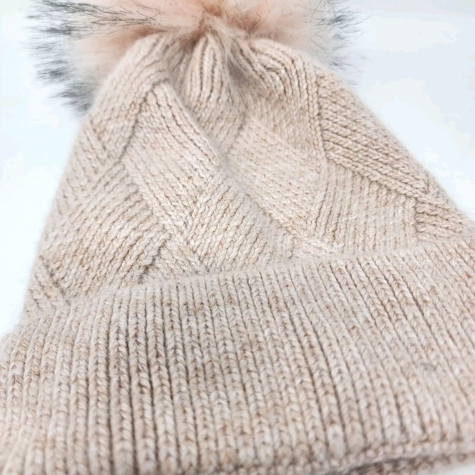 Norla Canada Women's Blush Pink Alpaca Wool Cuffed Pom Beanie Hat