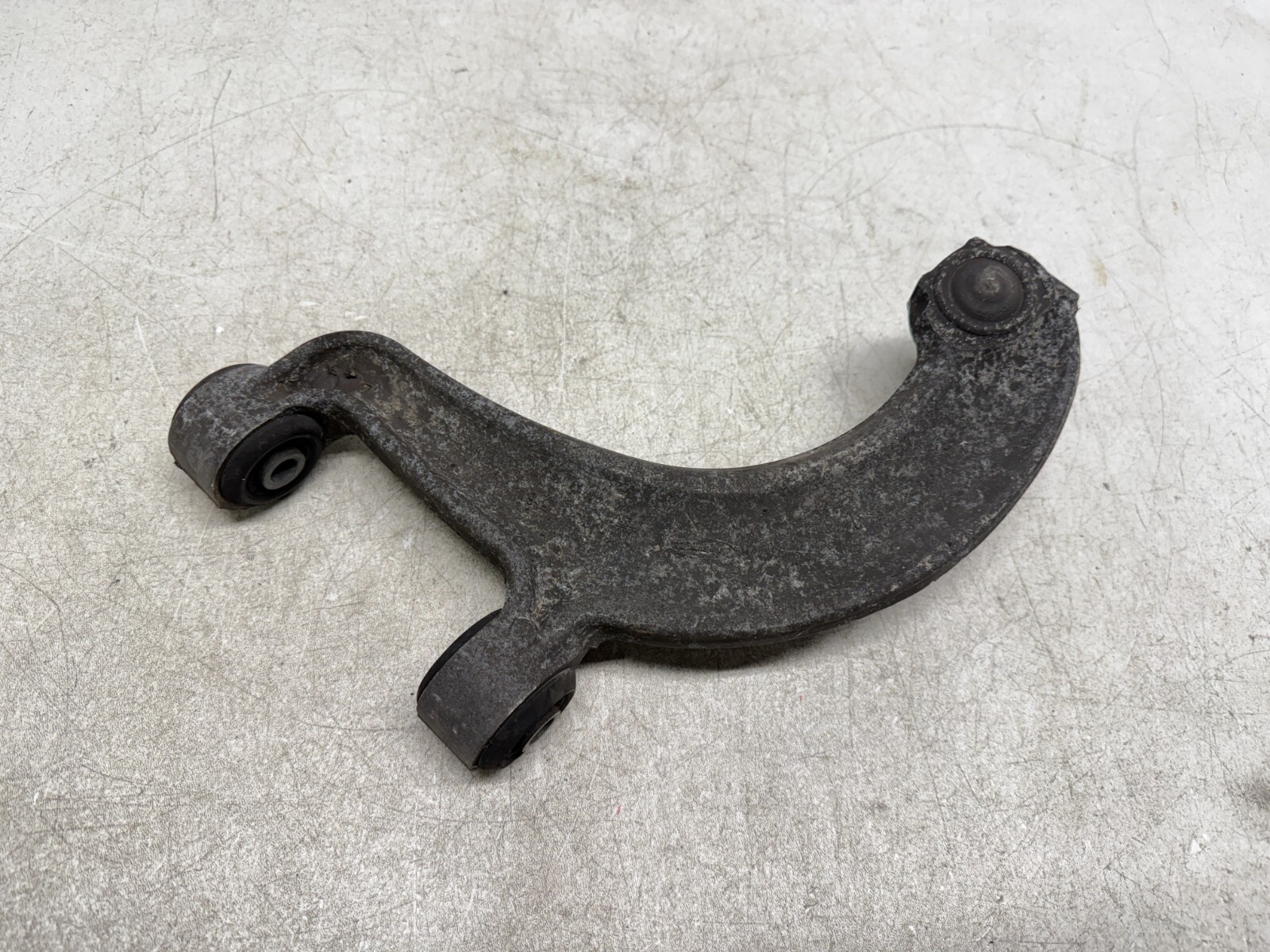 P41156 2003-2012 Maserati Quattroporte M139 Rear Upper Control Arm Left OR Right