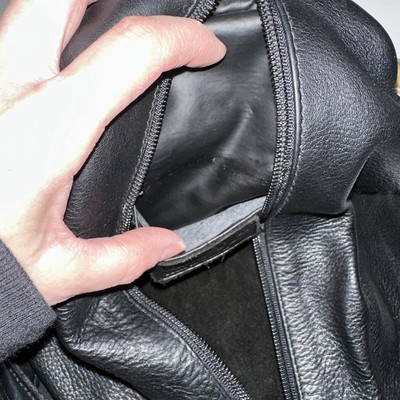 DELANE Canada Black Luxurious Leather Backpack Bag Purse  display picture 2