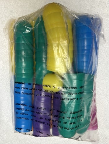 Plastic Easter Eggs 2.25" (100 Bulk Pack) Fillable with Hinge Colorful Bright - Picture 9 of 10