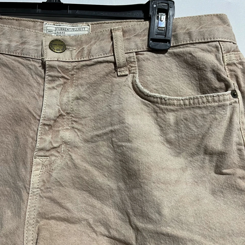 Женские шорты Current/Elliott The Boyfriend 29 из джинсовой ткани с потертым подолом и карманами - Изображение 2 из 4