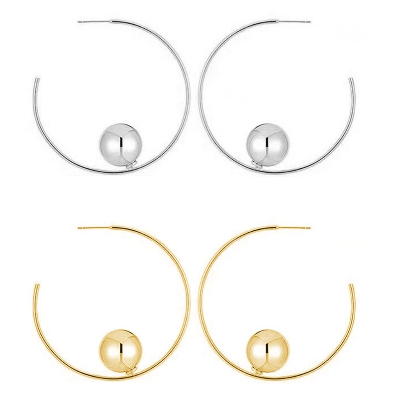 Eye Catching Gold Earrings Fashionable Ear Rings Accessories Charm