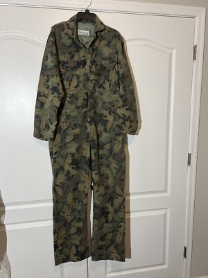 Vintage Gander Mountain Kelly Cooper Tru Leaf Camo Jumpsuit