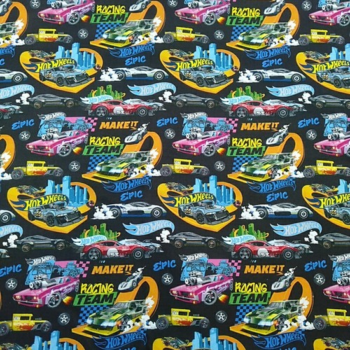 3 Hot Wheels Fat Quarters Quilting Fabric 50cm x 55cm Cotton Racing Cars Blue - Picture 3 of 11