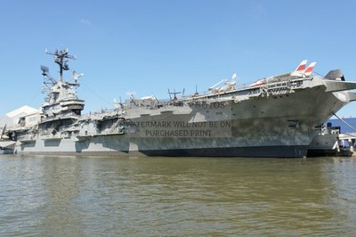 USS INTREPID CV-11 SEA AIR SPACE MUSEUM NEW YORK CITY 4X6 PHOTO