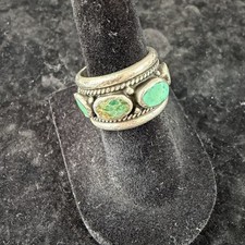 Vtg Sterling Silver  Turquoise Ring Size 5 Navajo Southwest Native American