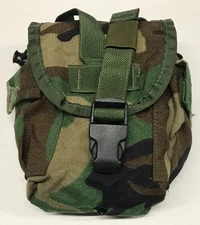 Woodland MOLLE II 1 Quart Canteen Cover / GP / Utility Pouch