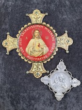 Vintage Sacred Heart Of Jesus Tin Plaques Set Of 2