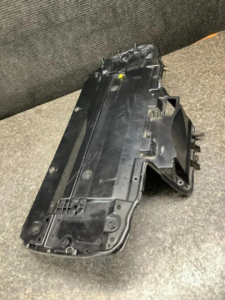 12 maletero interior inferior Honda Goldwing 1800 GL1800 524 Foto 2 de 4