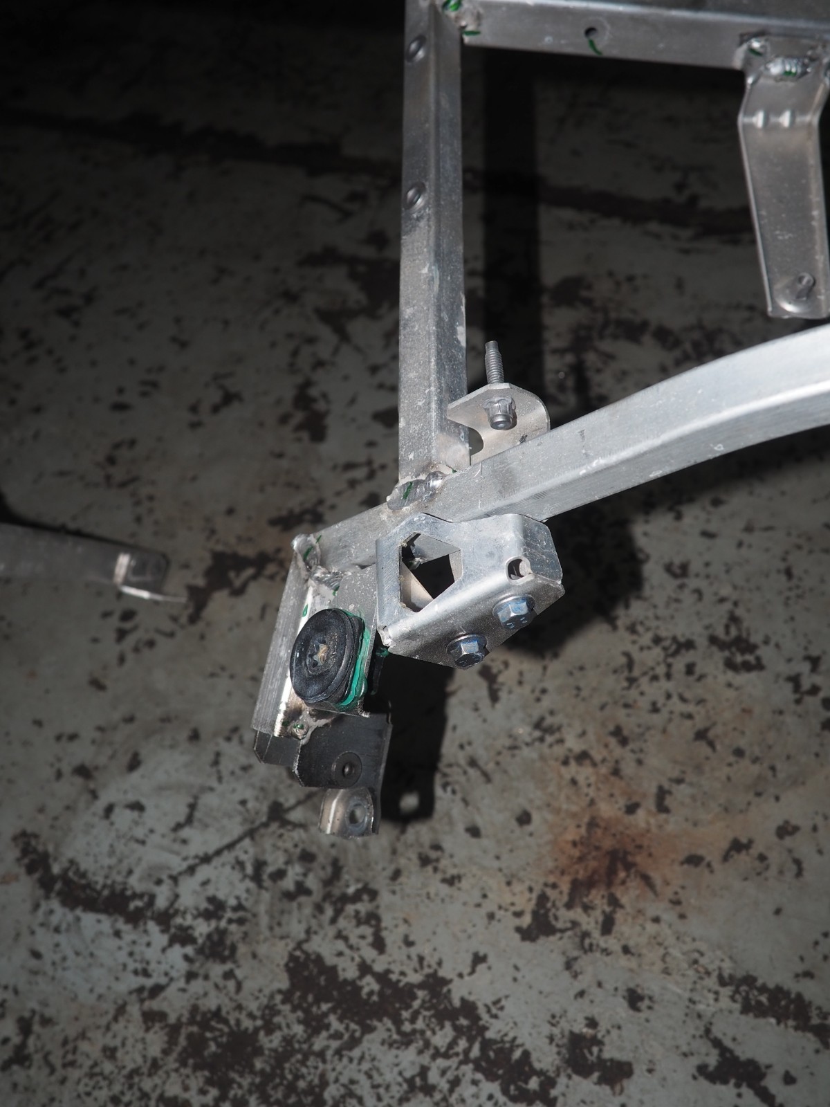 2022-2026 Maserati MC20 MCPura Rear Bumper Brackets Crash Structure Mounting *