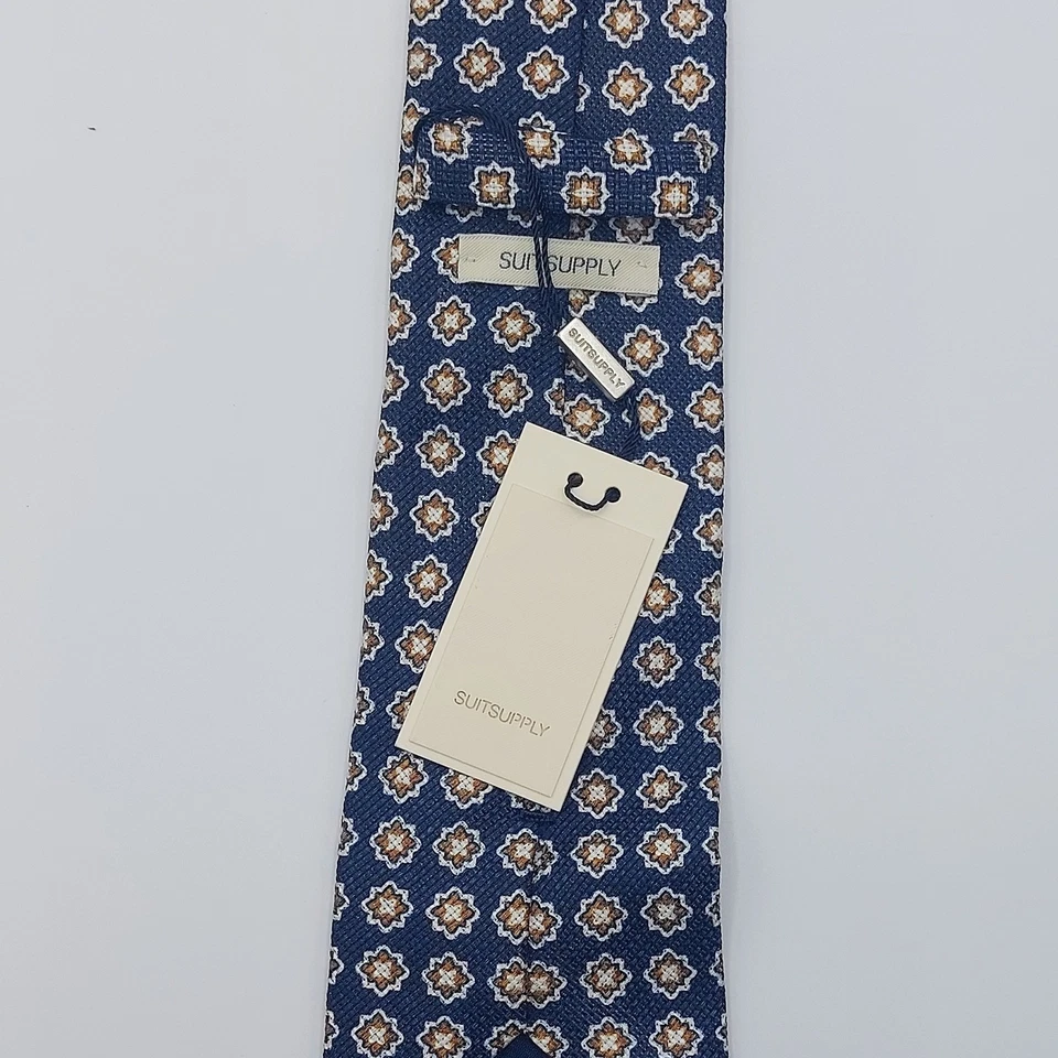 Corbata para hombre Suitsupply lino mezcla seda flor azul marino 3 pulgadas de ancho hecha en Italia ¡NUEVA! Foto 2 de 4