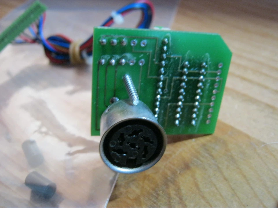 Graupner Schnittstellenverteiler MC 24 - Bild 2 von 3