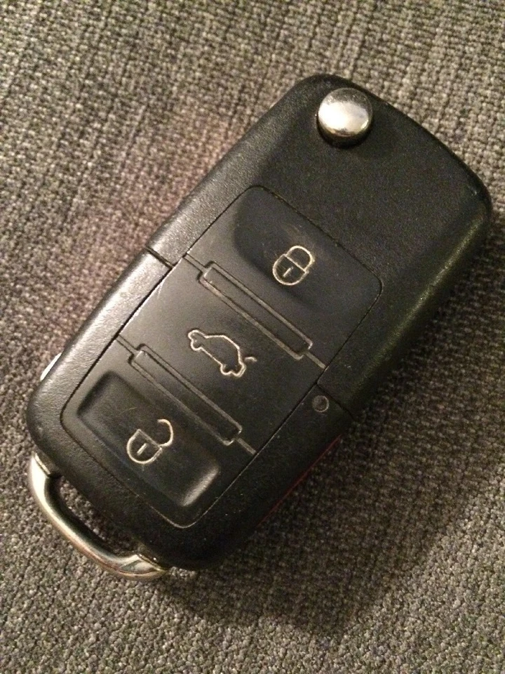 Volkswagen VW OEM entrada sin llave mando a distancia llavero hoja sin cortar HL0 1J0 959 753 DC Foto 2 de 4