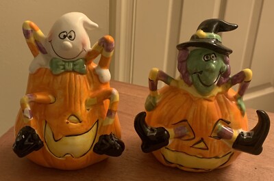 2 Halloween 6'' Figurines Ghost Sitting In Pumpkin Jack-O-Lanterns & Silly Witch