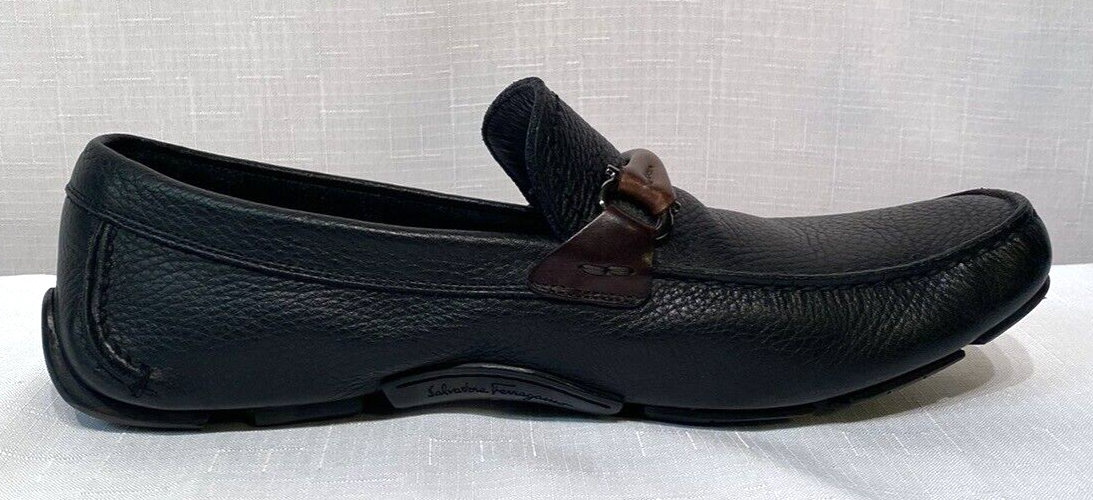 Ferragamo Grand Prix Gancini Bit Black Pebbled Leather  display picture 1