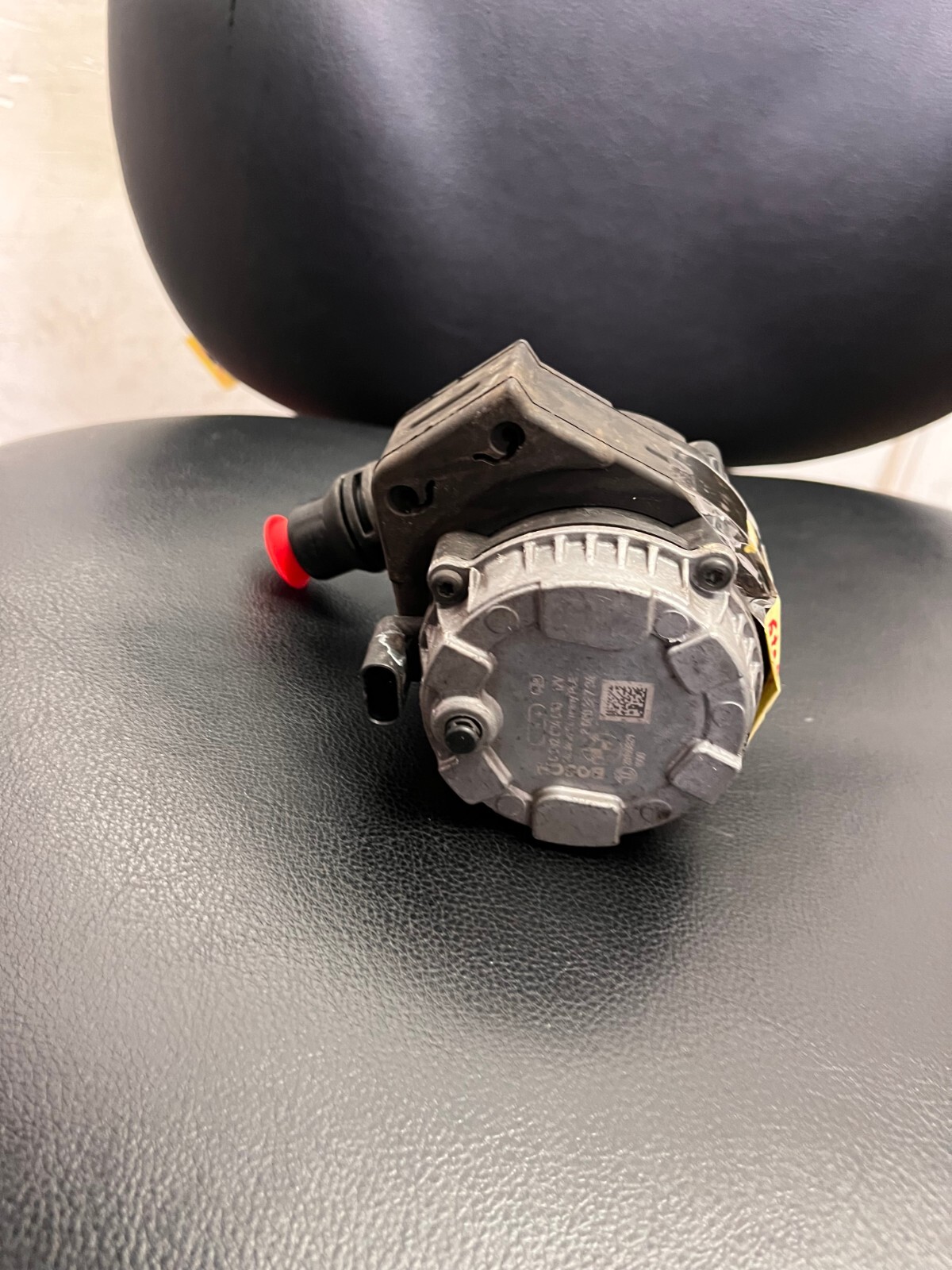 2015 BMW i8 Electric Aux Coolant/Water Pump 11518600287
