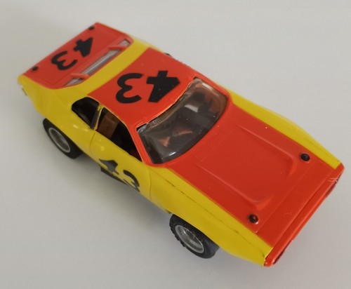 Aurora Vintage Plymouth Roadrunner Stocker Near Mint Body 1970 HO Slot - Picture 5 of 5