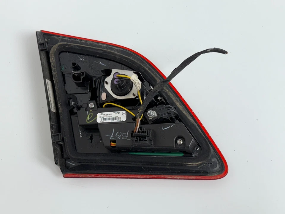 Luz trasera interior trasera derecha mercedes 12-15 w166 ml350 ml400 ml500 fabricante de equipos originales Foto 2 de 3
