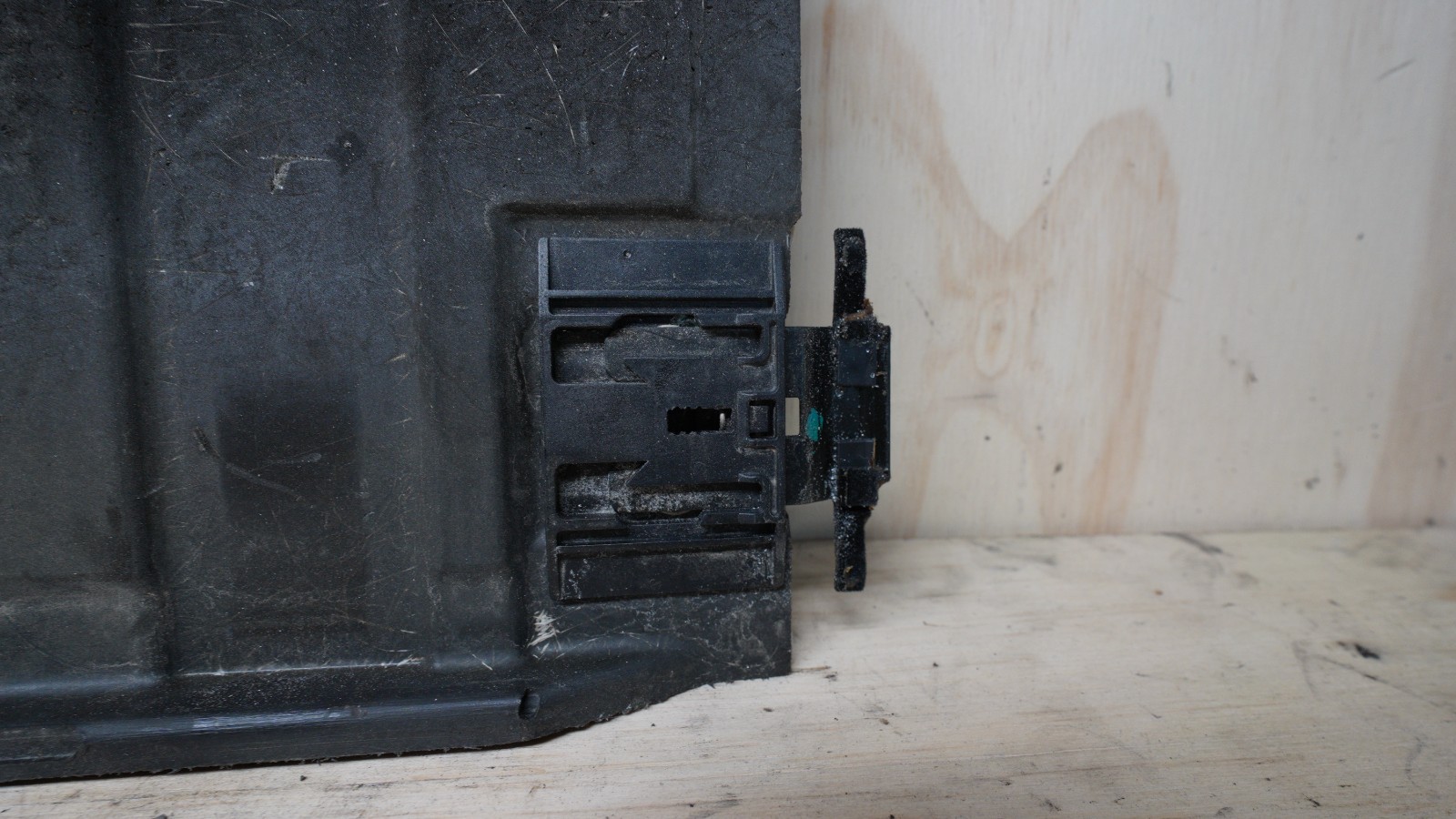 BMW 08-13 E90 E92 M3 Sliding Sunroof Sunshade Sun Shade Panel Cover CLEAN 