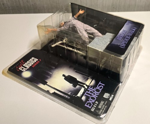The Exorcist Spider-Walk Regan action figure - NECA Cult Classics Series 7 2008 - Picture 2 of 9