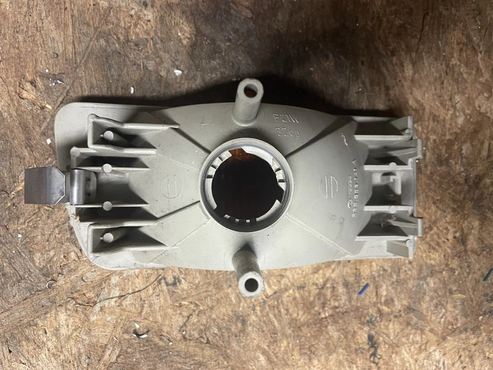 Pisca-pisca lateral esquerdo para motoristas VW Volkswagen Corrado âmbar - Imagem 2 de 4