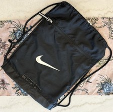 NIKE Black Brasilia Drawstring Gym Bag Backpack Sack 19 x 14 USED/FLAWS