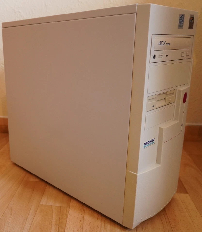 Retro  PC Computer Medion MT4/P3 667mhz 512RamRivaTNT2 Pro 32MB Win 98 - Bild 4 von 4