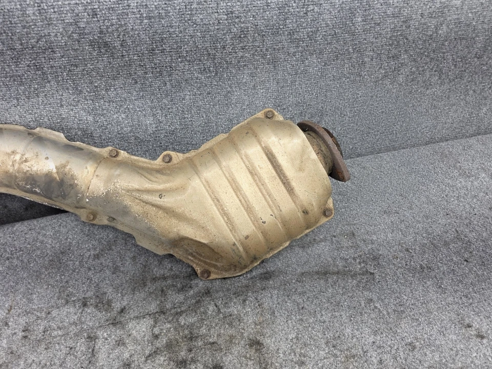 LEXUS 1992-1997 SC300 OEM ESCAPE TUBO MEDIO SILENCIADOR RESONADOR CONVERTIDOR 93 K MILLAS Foto 2 de 4