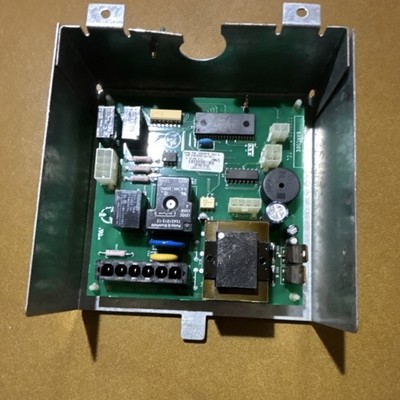 Thermador Refrigerator Control Board Green PCB MPN 2252070 Rev C SW 2303833