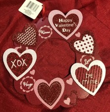 Happy Valentine's Day Hanging Wall Sign -12X12  Glittery Welcome Wreath XOXO