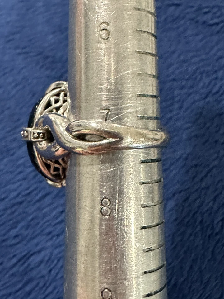 Anillo Victoria Wieck Plata de Ley 925 Ónix Negro Amatista, Talla 7.25 Foto 3 de 4