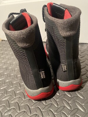 Air Jordan Future Boots 854554-001 Bred Size Men's 11 Red