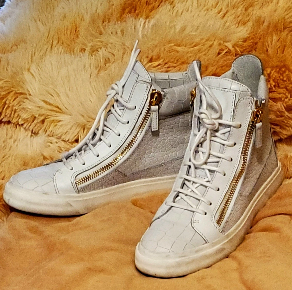 leje Ligner Nøgle Giuseppe Zanotti High Top Shoes Sneakers White w/Gold Zippers US7.5 EU38 |  eBay