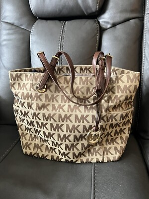 Michael Kors Jet Set Monogram Tote Brown leather straps