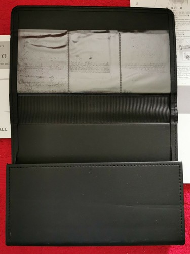 Vauxhall Zafira Owner's Manual Pack, April 2002, TS1517-5 - Picture 2 of 3