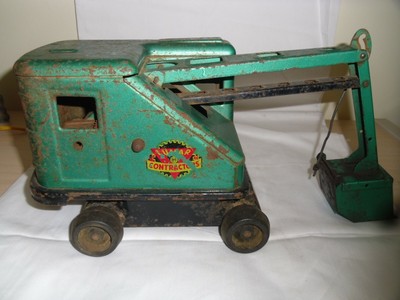 woolworths truck toy