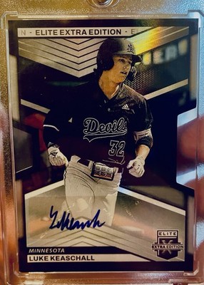Luke Keaschall 2023 Panini Elite Extra Edition Auto Die Cut /399 Twins RC B1