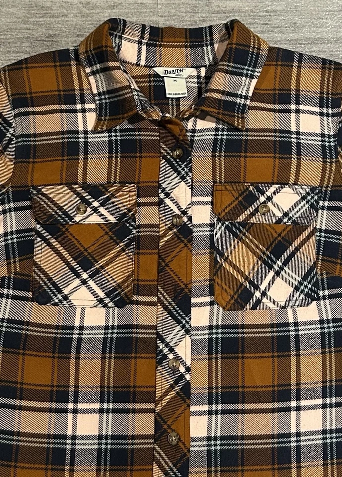 NOVO! Camisa feminina de flanela folclore Duluth M laranja queimado/rosa/azul marinho xadrez - Imagem 3 de 4