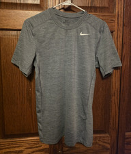 Nike Dri-FIT Moisture Wicking Fitted Gray Cre...