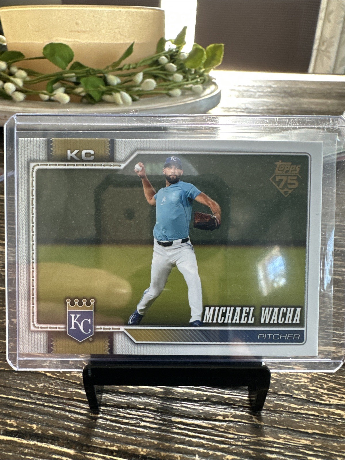 2026 Topps Series 1 - Michael Wacha #190 Golden Mirror Image Variations