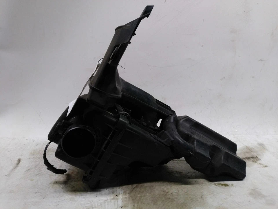 Conjunto de limpador de ar usado serve: 2016 Mazda 3 2.5L MT grau A - Imagem 2 de 4