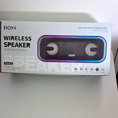 DOSS SoundBox Pro+ Bluetooth Tragbarer Lautsprecher beleuchtet 24W Schwarz