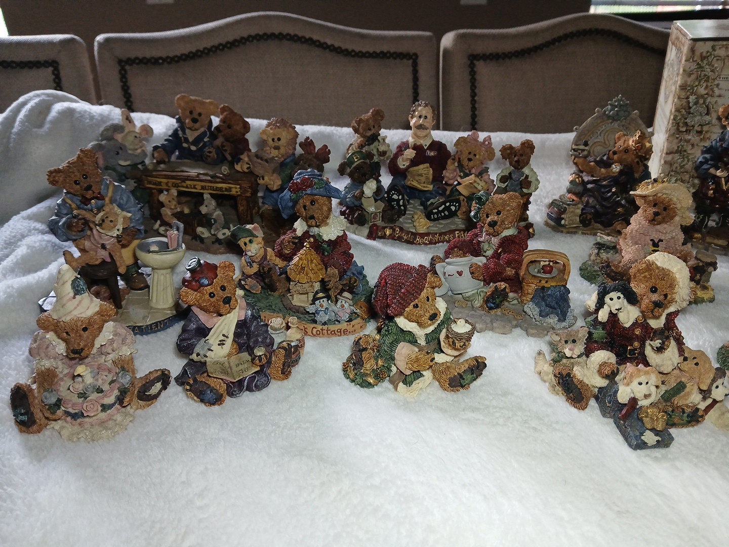 Vintage Boyds Bears & Friends Figurine Collection - Lot of 18 Collectible Bears