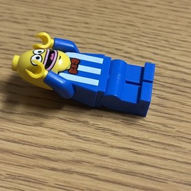 Lego Minifigure SpongeBob SquarePants Bikini Bottom Ice Cream Vendor bob029 3816