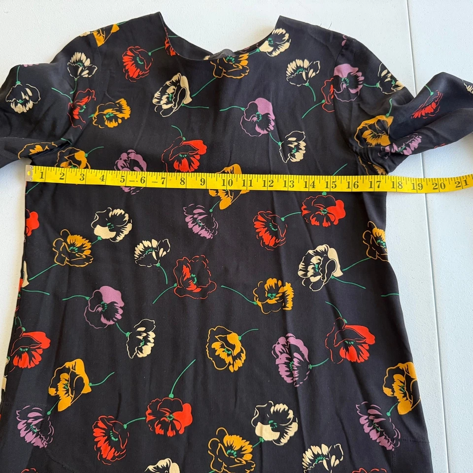 Steven Alan Blouse Top Women's Small Black Floral Silk Round Neck Keyhole Back - Image 4 of 4