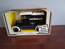 ERTL 1913 FORD Model T SEARS ROEBUCK  Co. Delivery Van, diecast Replica Bank