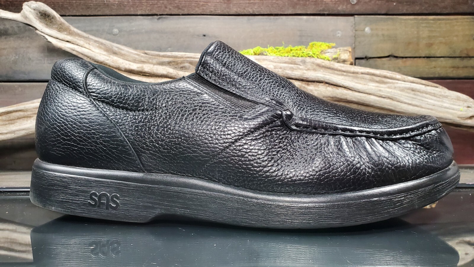 double wide shoes mens